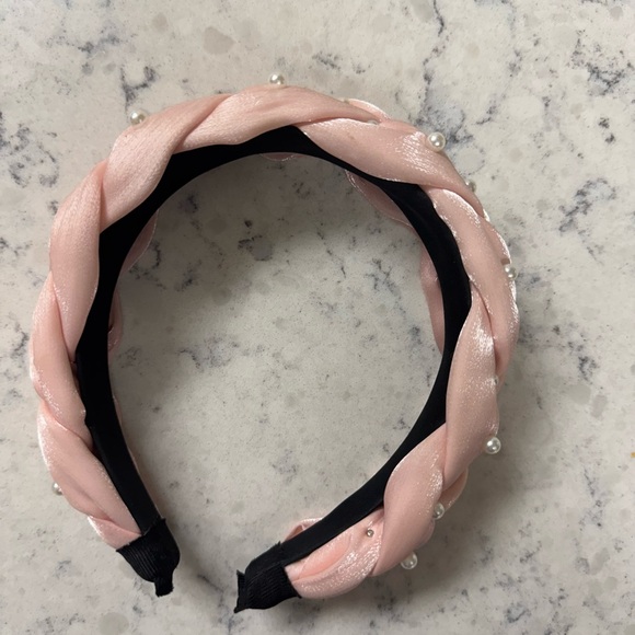 Pink pearled headband - Picture 2 of 3